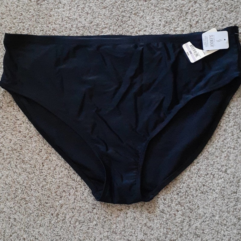 MAKE OFFER ~ ☀️🏖 NWT St. John's Bay 20W slender swim bottoms, $54
